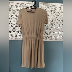 Old navy dress, tan, size small, tags on, never worn